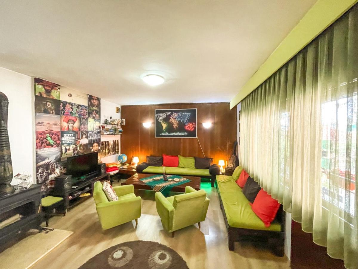 Hi Skopje Hostel Екстер'єр фото